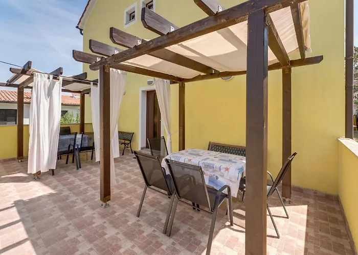Apartman P2 Rubessa S Parkirnim Mjestom