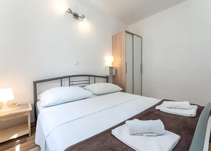 Appartement Apartman P2 Rubessa S Parkirnim Mjestom Baška