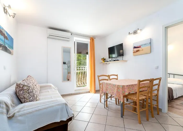 Appartement Apartman P2 Rubessa S Parkirnim Mjestom Baška