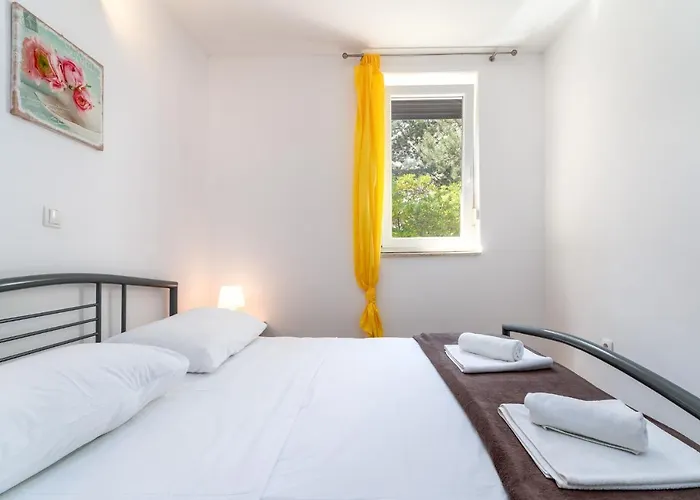 Apartmán Apartman P2 Rubessa S Parkirnim Mjestom