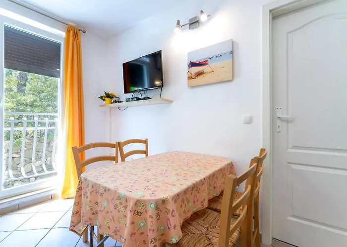 Apartman P2 Rubessa S Parkirnim Mjestom Apartment Baska (Krk)